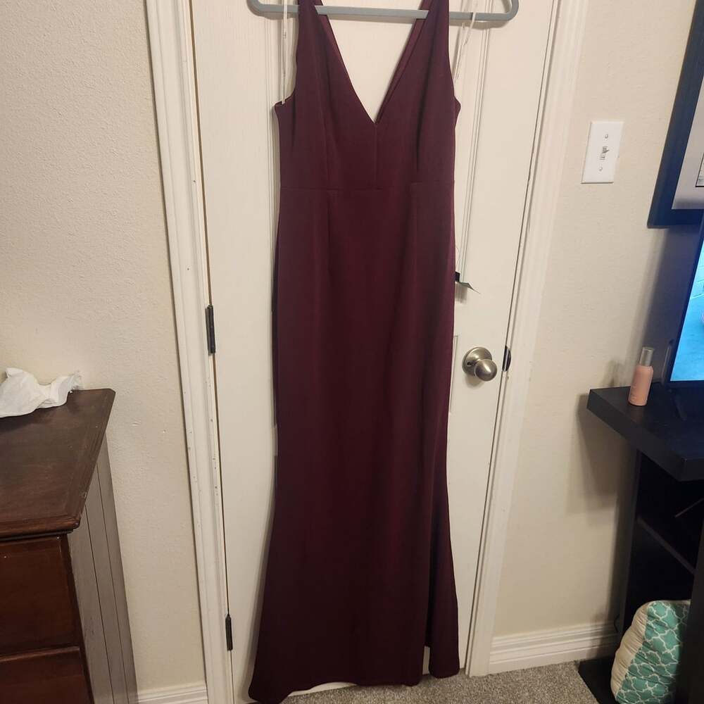 Lulus Burgundy Sleeveless V-Neck Maxi Dress